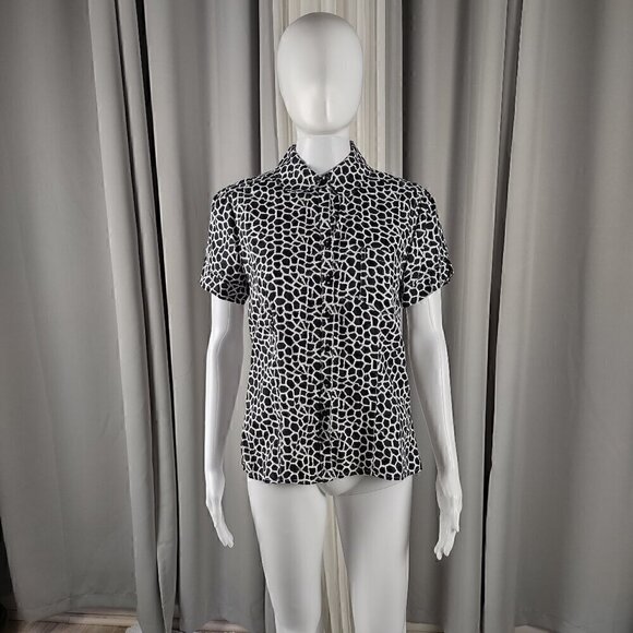 Kim Rogers Tops - Kim Rogers Petite 100% Linen Black White Pattern Button Down Shirt Size PS